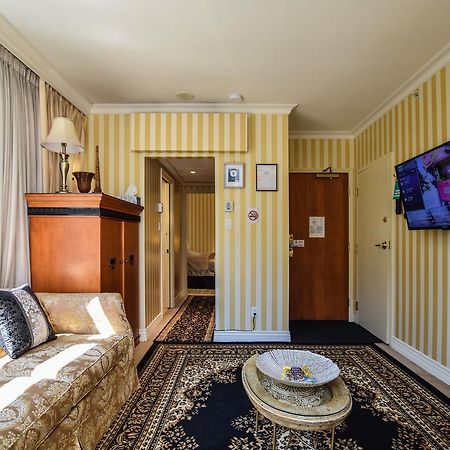 Boutique Suites - Vancouver Ngoại thất bức ảnh